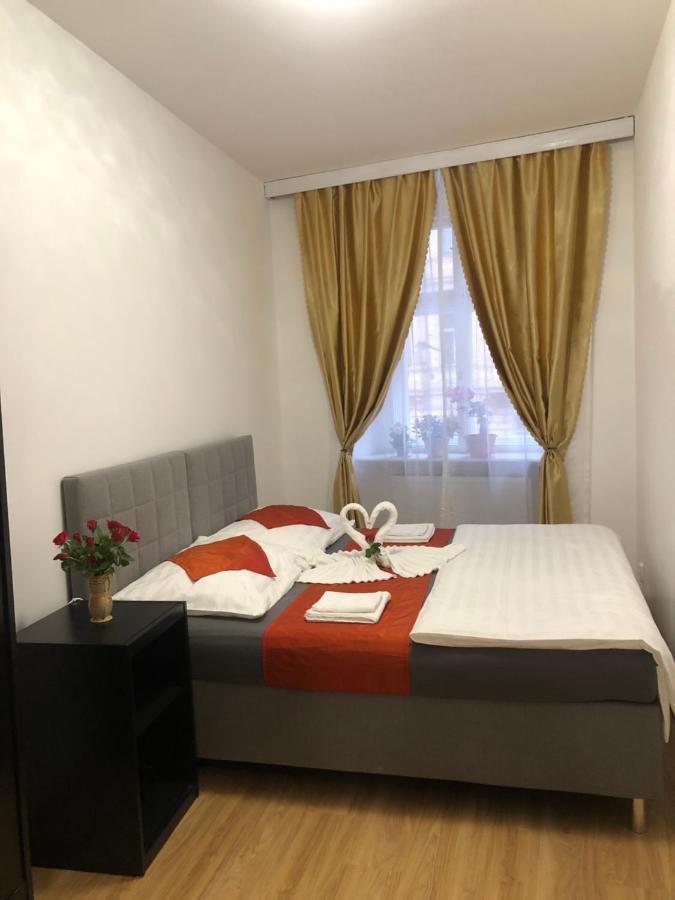 Lena Apartment Prága Kültér fotó