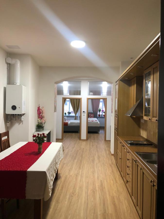 Lena Apartment Prága Kültér fotó