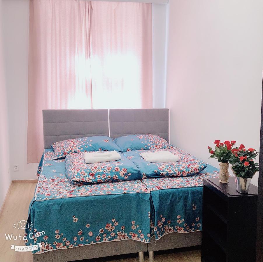 Lena Apartment Prága Kültér fotó