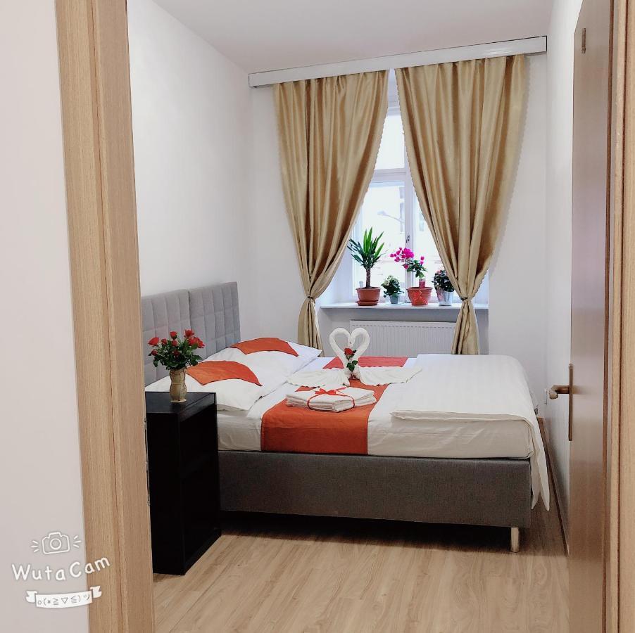 Lena Apartment Prága Kültér fotó